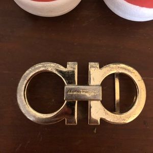 Salvatore Ferragamo belt buckle